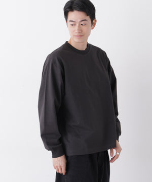 185cm　B:92 W:77 H:90 着用サイズ：L