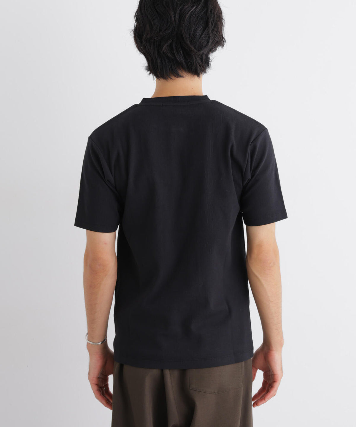 コンパクトヘンリーネックTシャツ 半袖