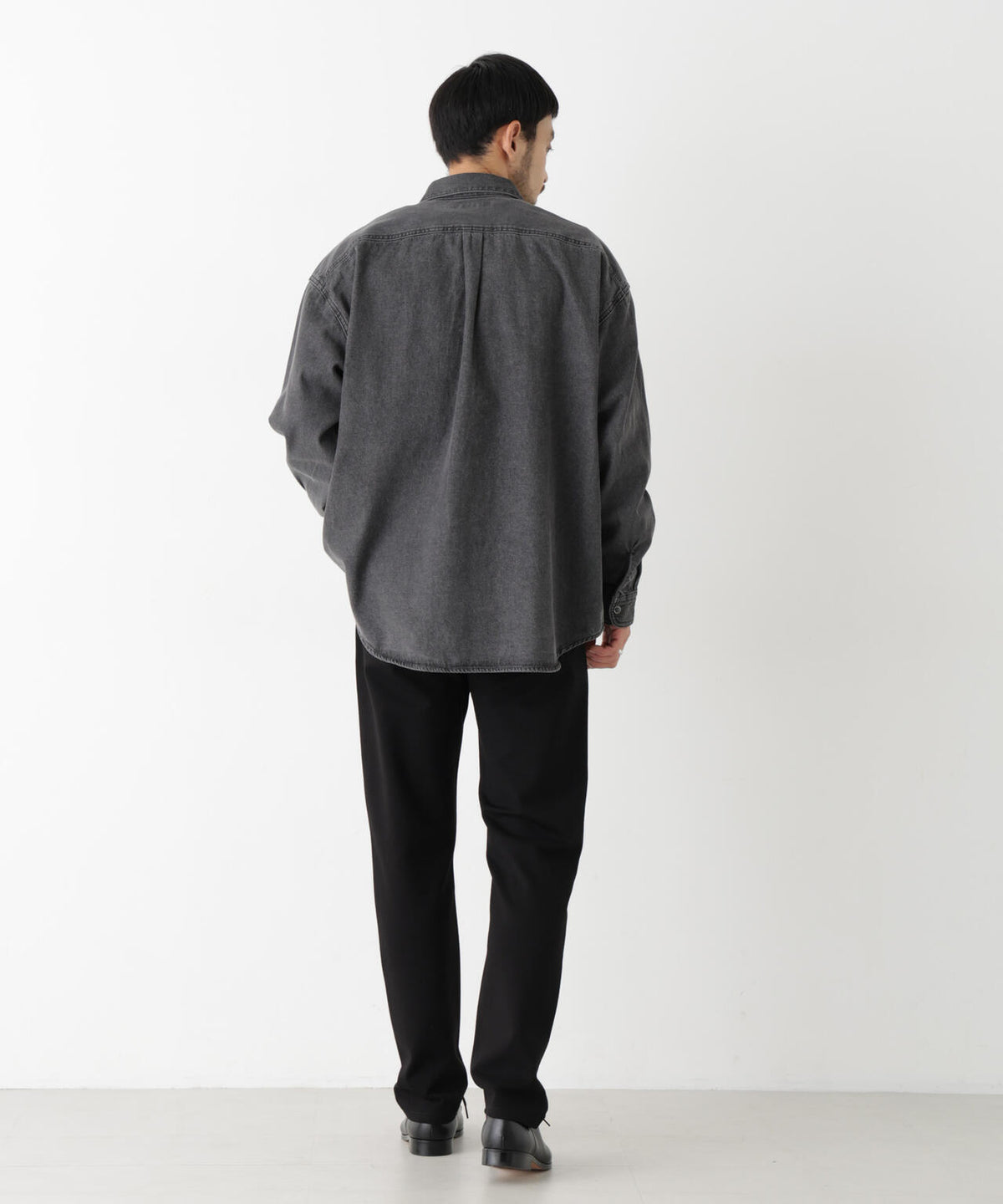 ストレッチ5Pテーパードパンツ