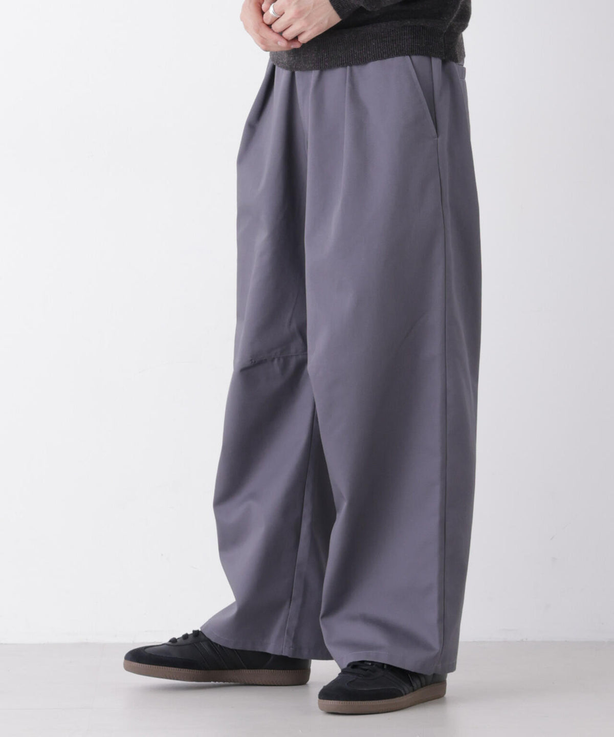 185cm　B:92 W:77 H:90 着用サイズ：L
