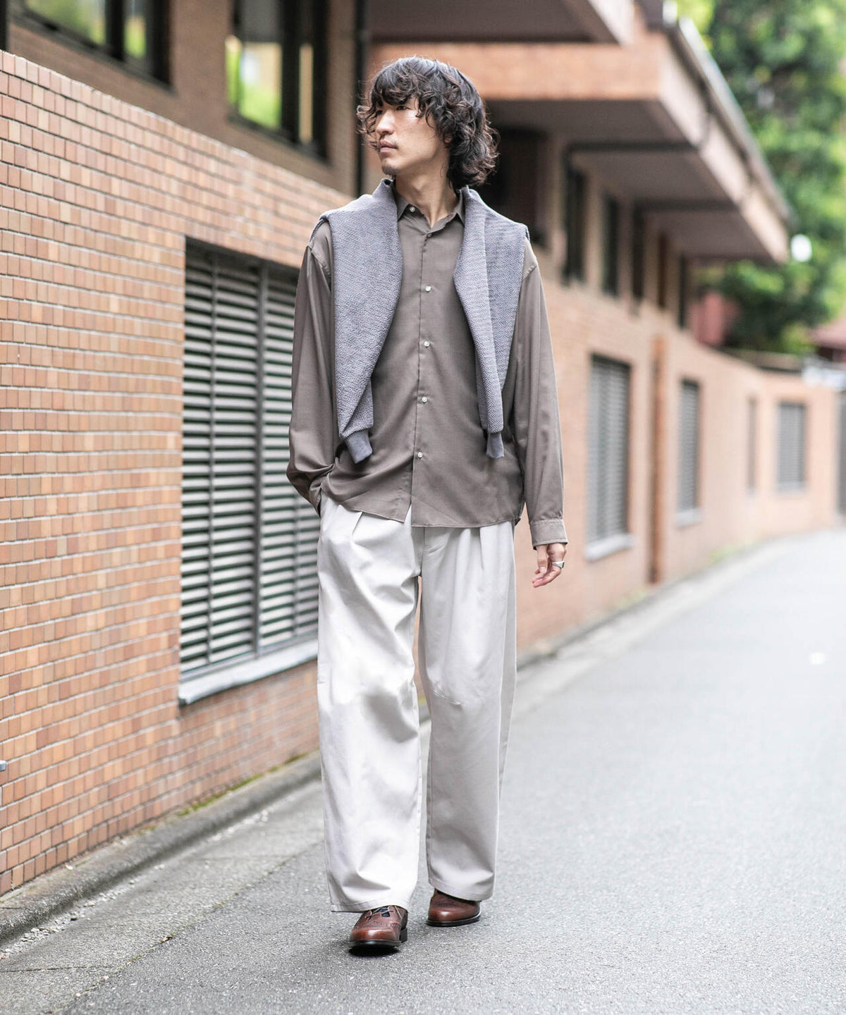 WEB限定/TCツイルワイドタックカーブパンツ