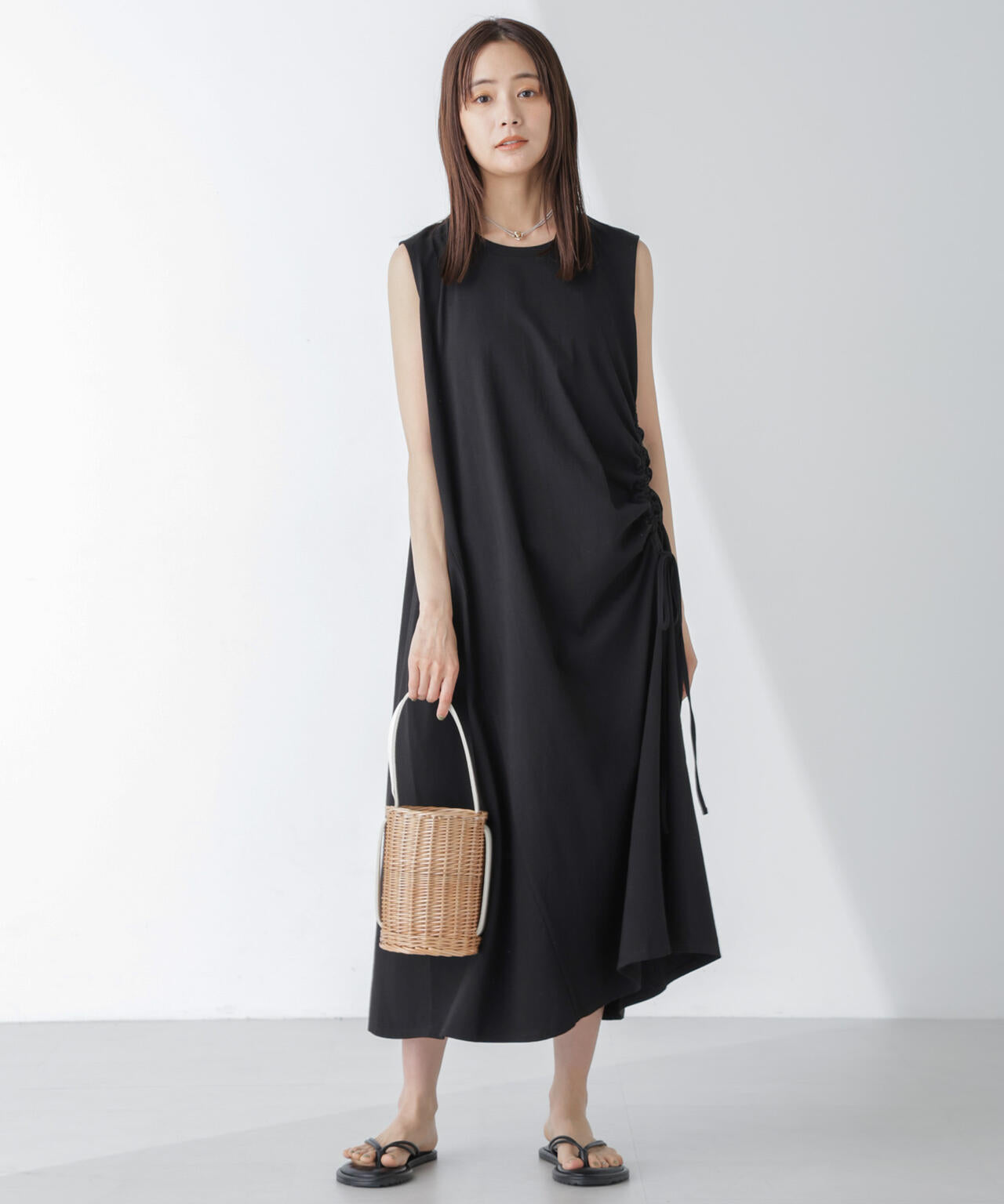 サイドドロストノースリーブカットワンピース
