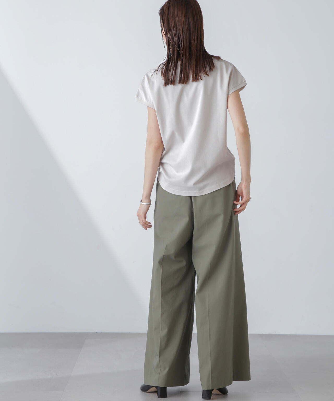 汗染み防止加工接触冷感フレンチスリーブTシャツ