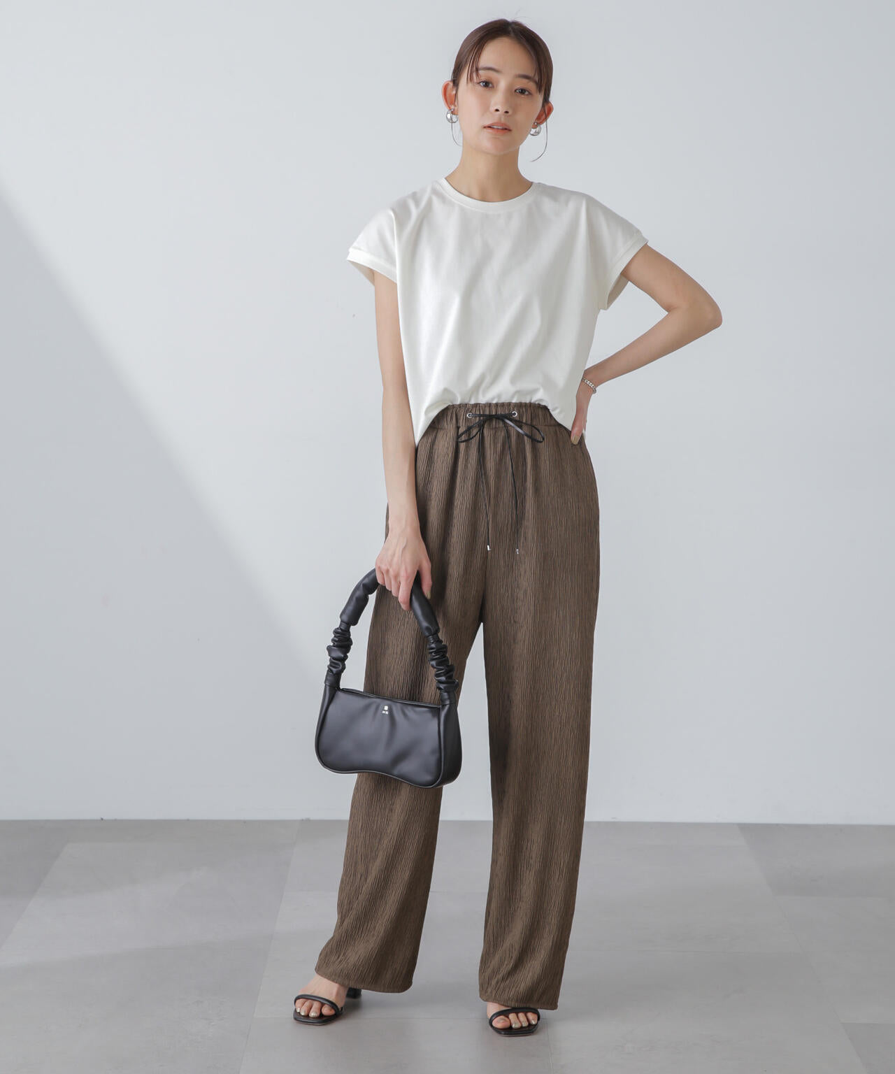 汗染み防止加工接触冷感フレンチスリーブTシャツ