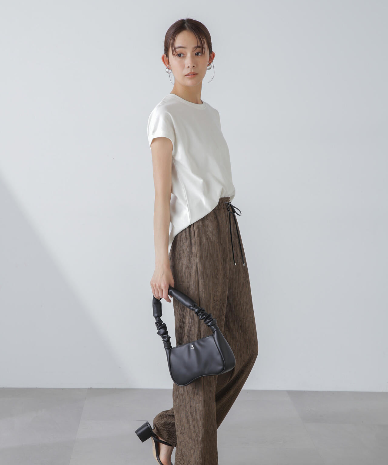 汗染み防止加工接触冷感フレンチスリーブTシャツ