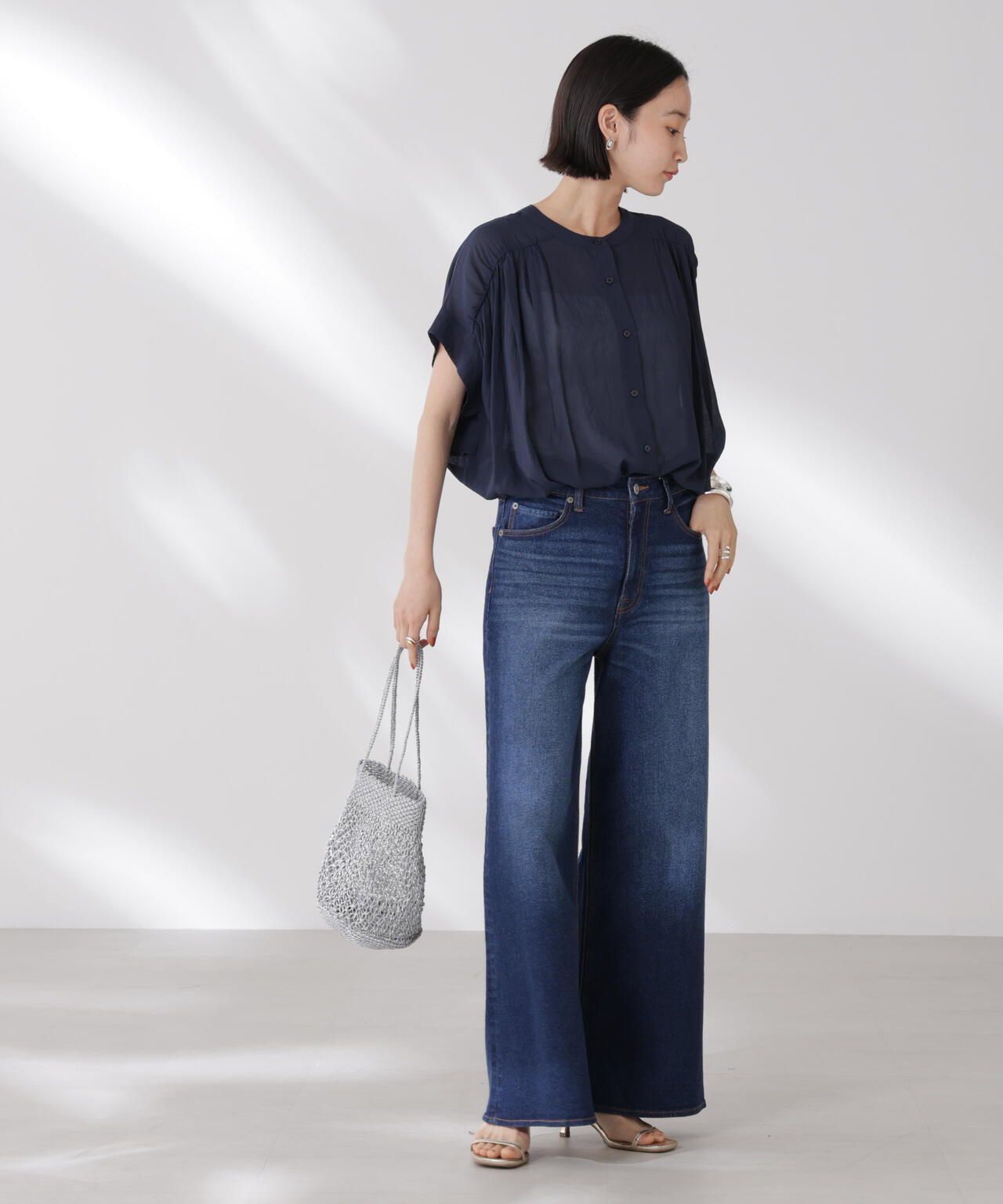 バックフリルギャザーシアーブラウス(セットアップ可)