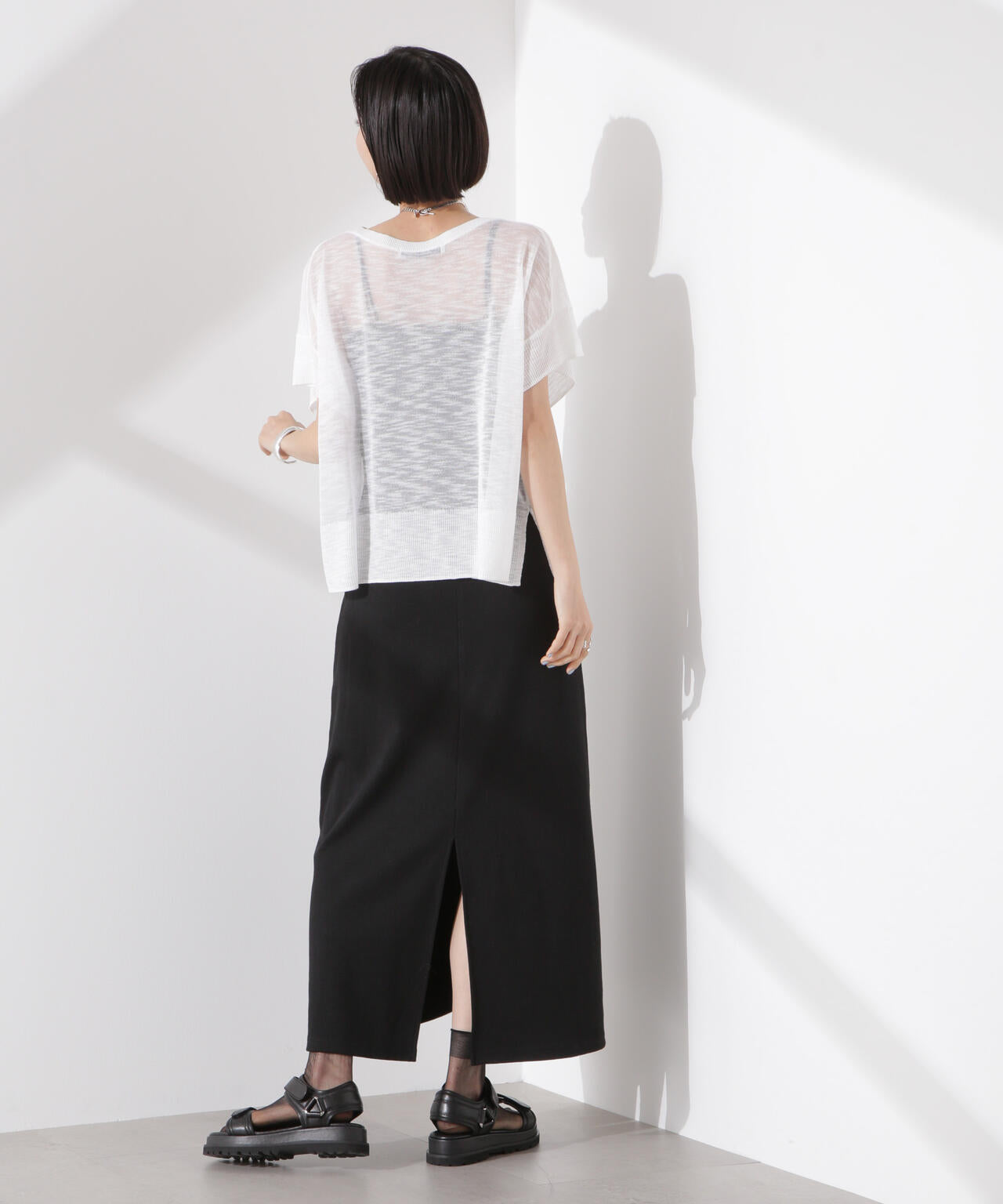 ラメスラブシアーワイドニットトップス