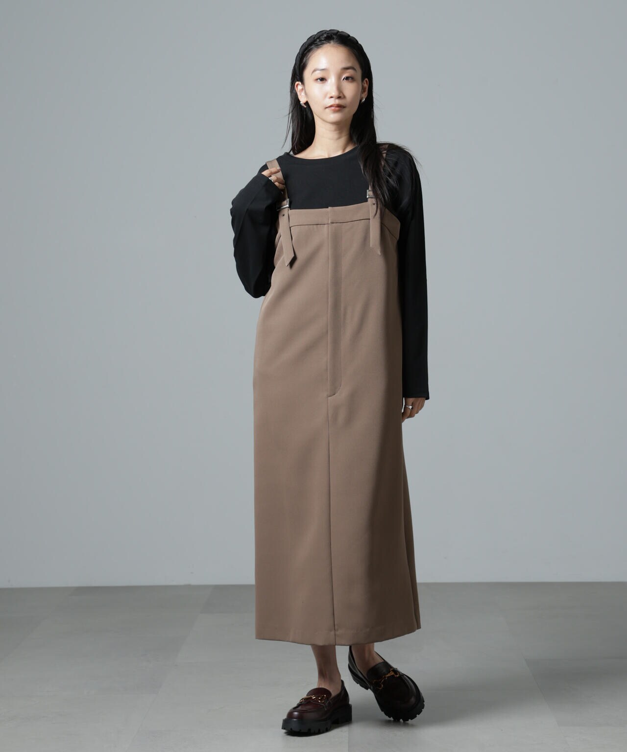 サイドスリットロングスリーブTシャツ