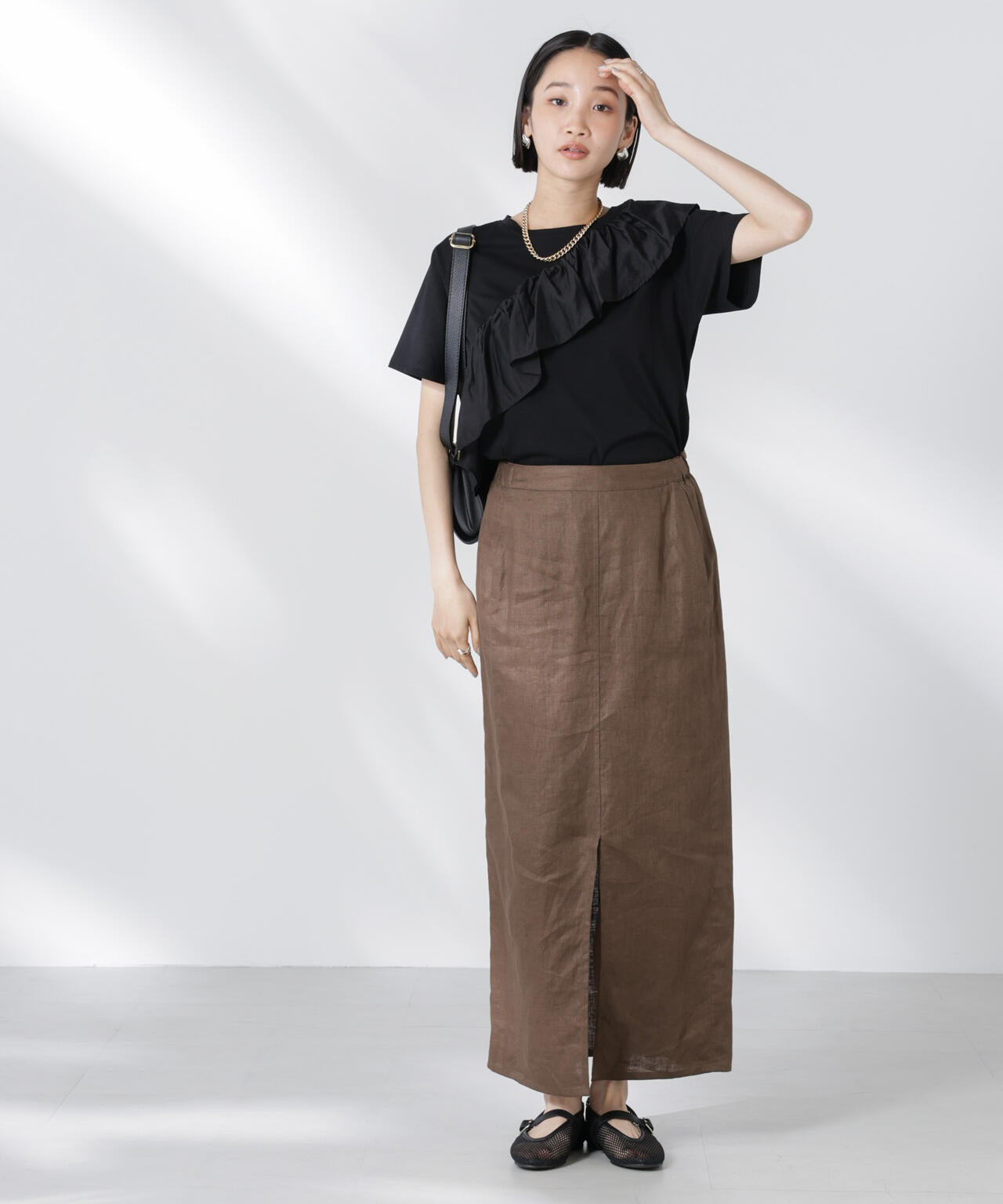 アシンメトリーフリル異素材コンビTシャツ