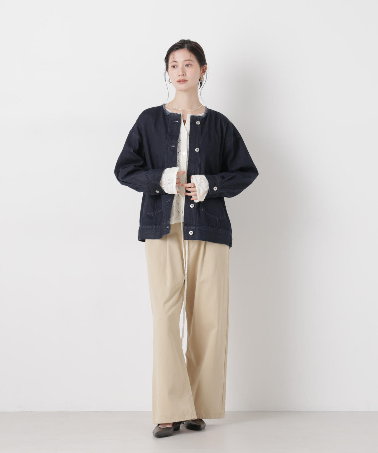 ノーカラーデニムジャケット