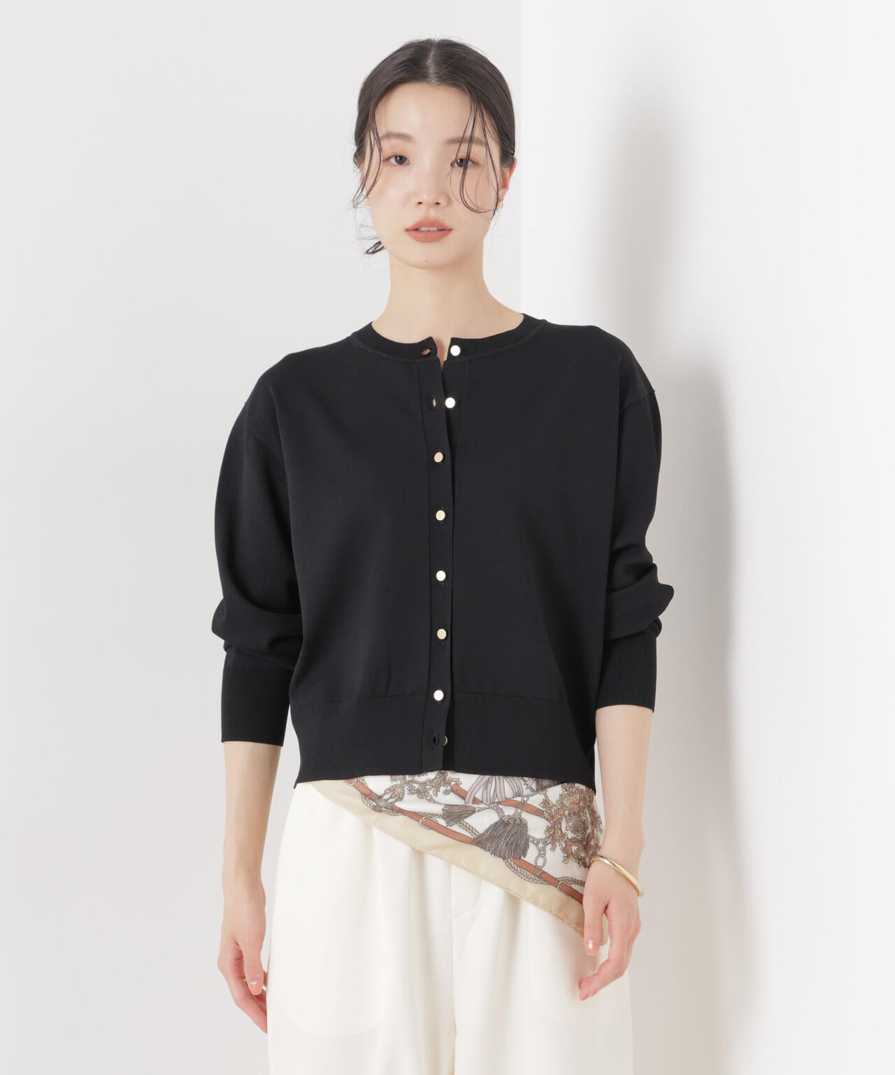 洗濯機洗い可UVカット接触冷感金ボタンクルーカーディガン