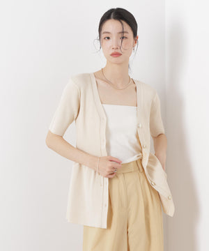 168cm　B:79.5 W:56 H:83