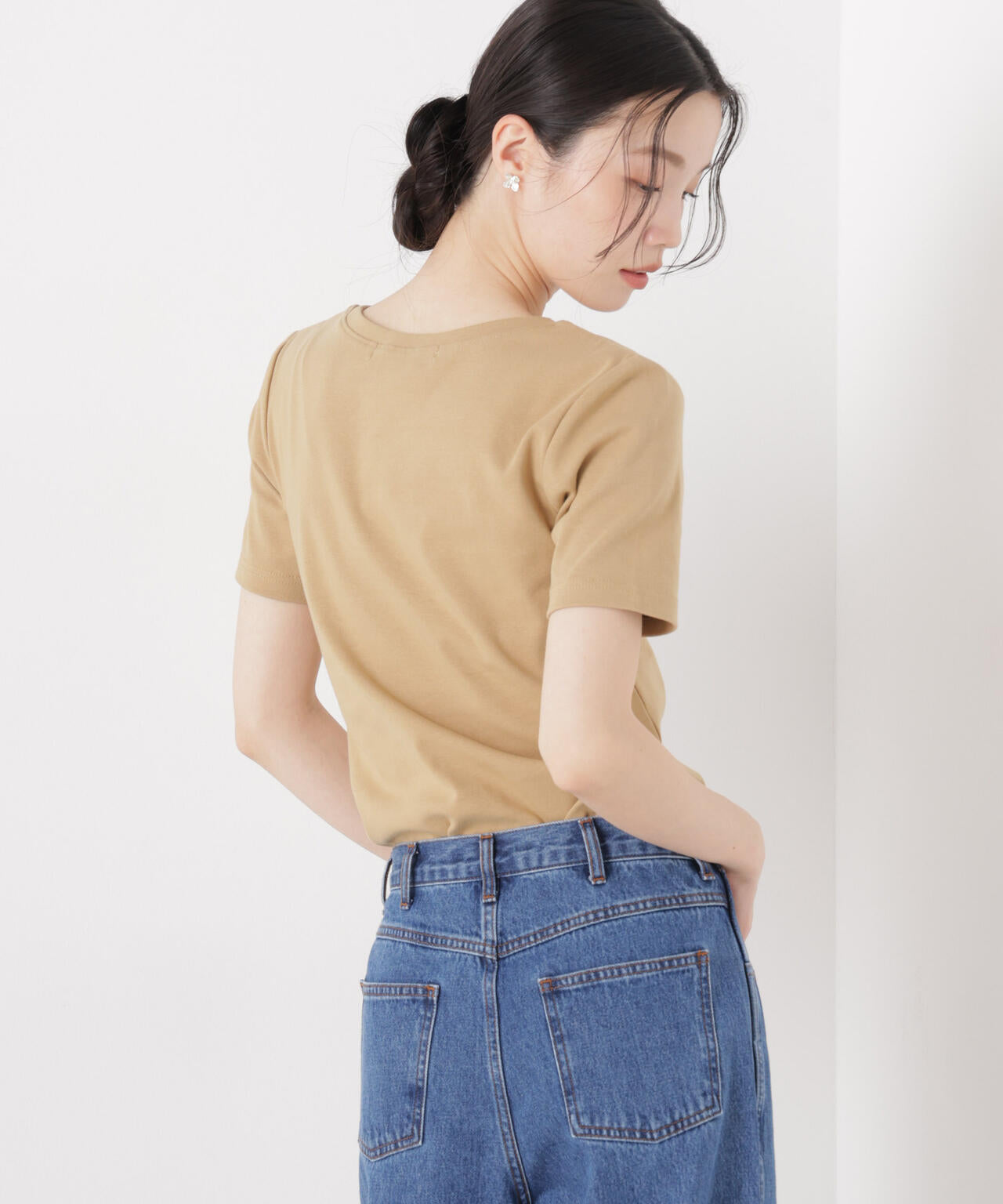 抗菌防臭コットンフライスカットクルーネックトップス