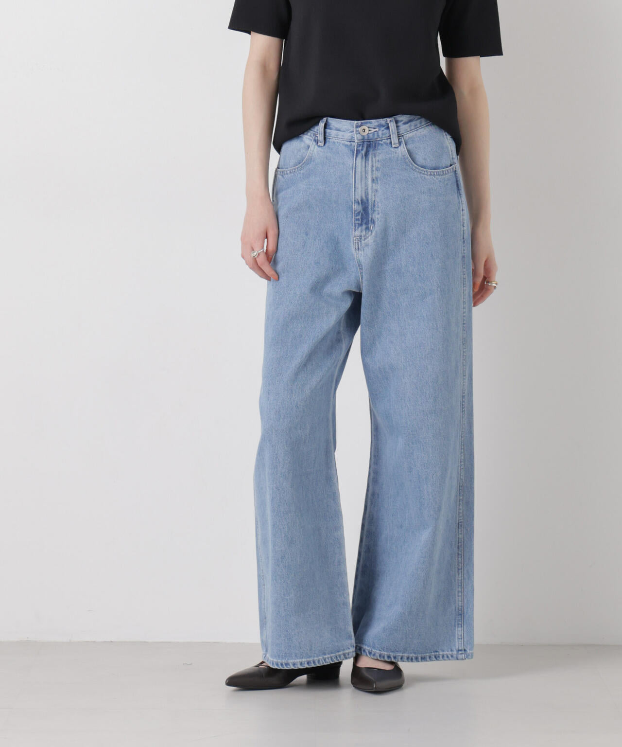 ワイドバギーデニムパンツ