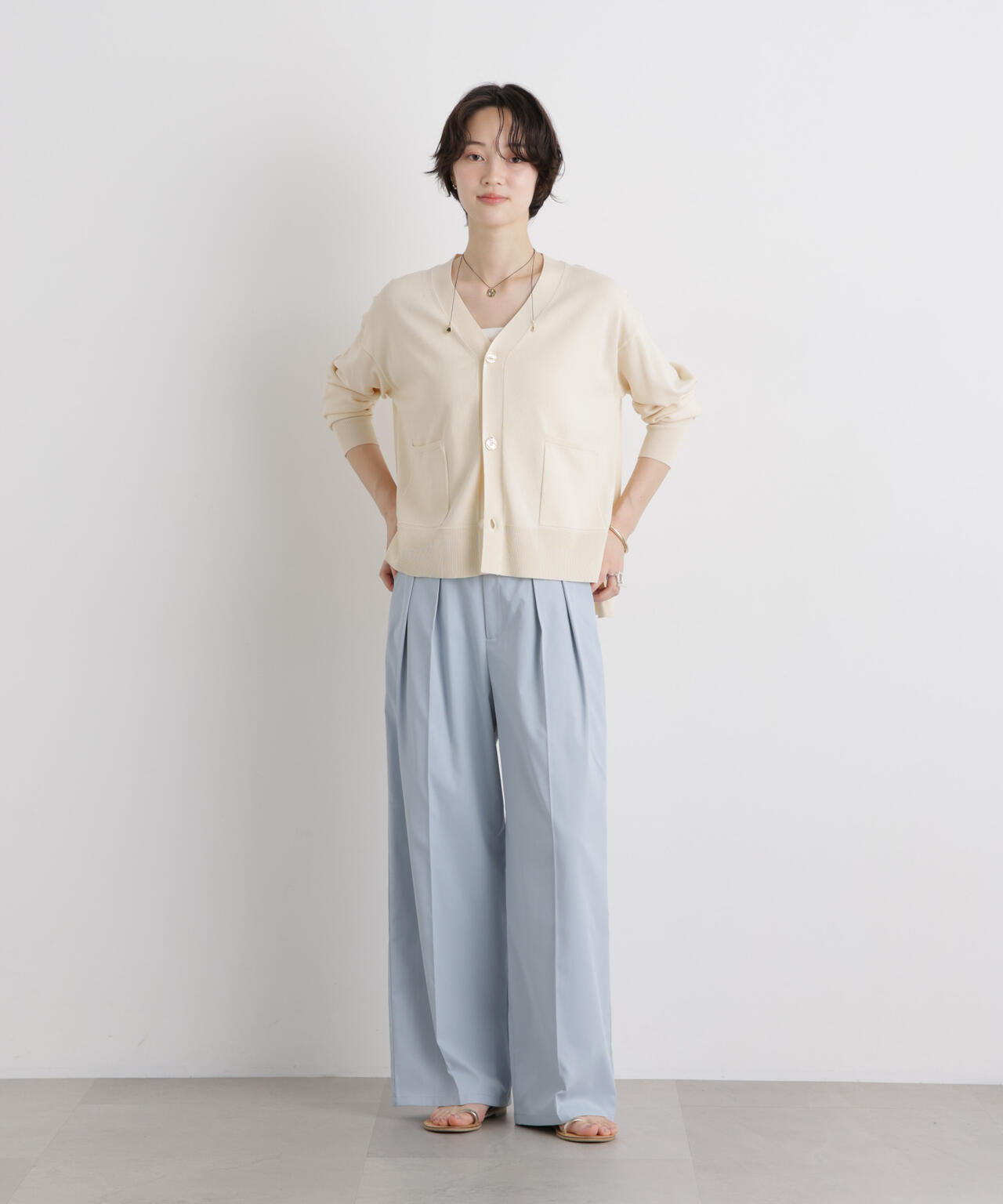 エバークリース加工タックワイドセンタープレスパンツ