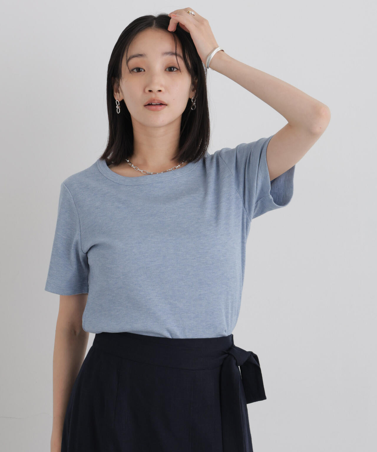 ラメリブカットクルーネックTシャツ