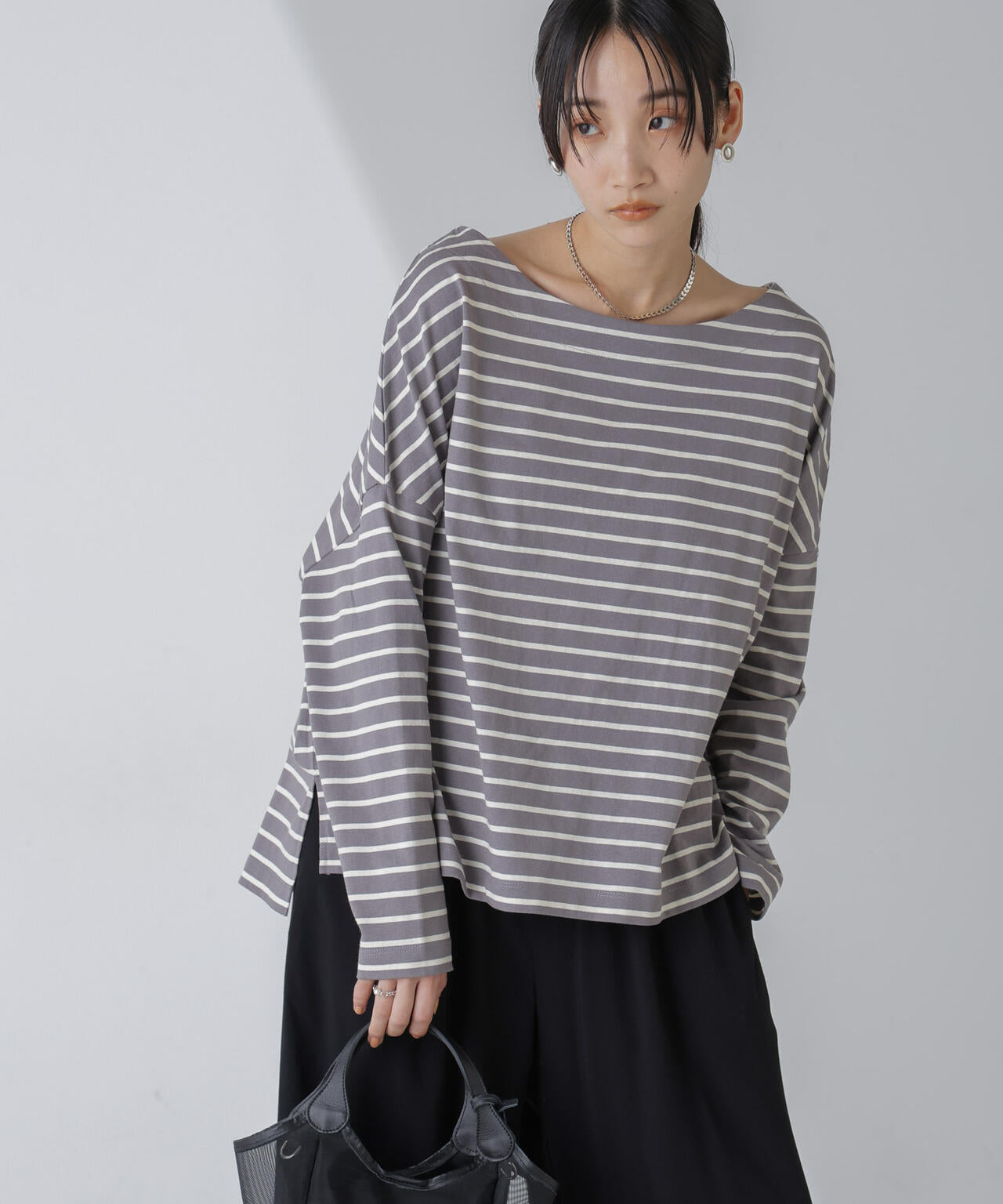 WEB限定/ボーダーワイドドロップトップス