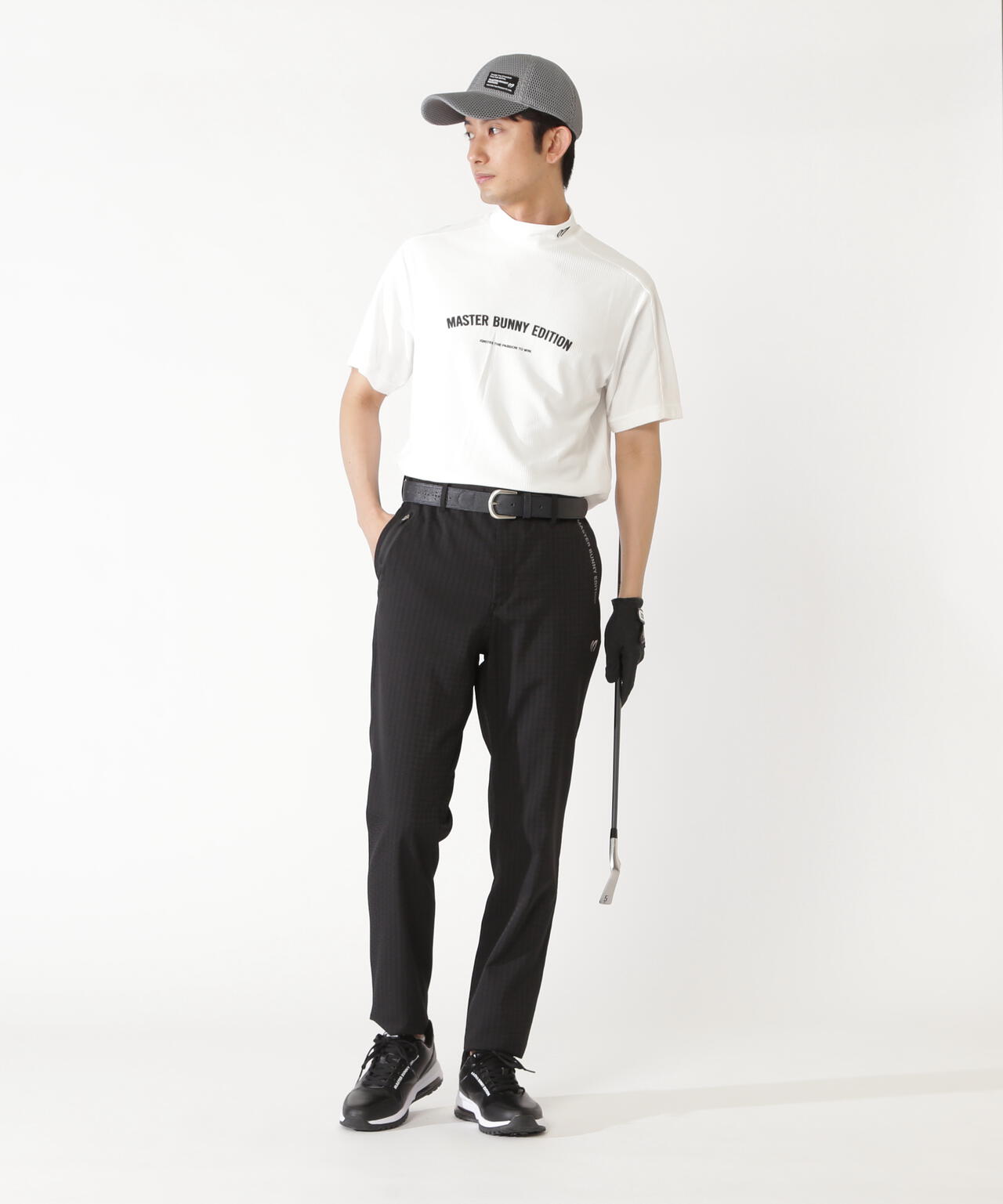 H:182cm/C:93/W:77/H:91 着用サイズ：5