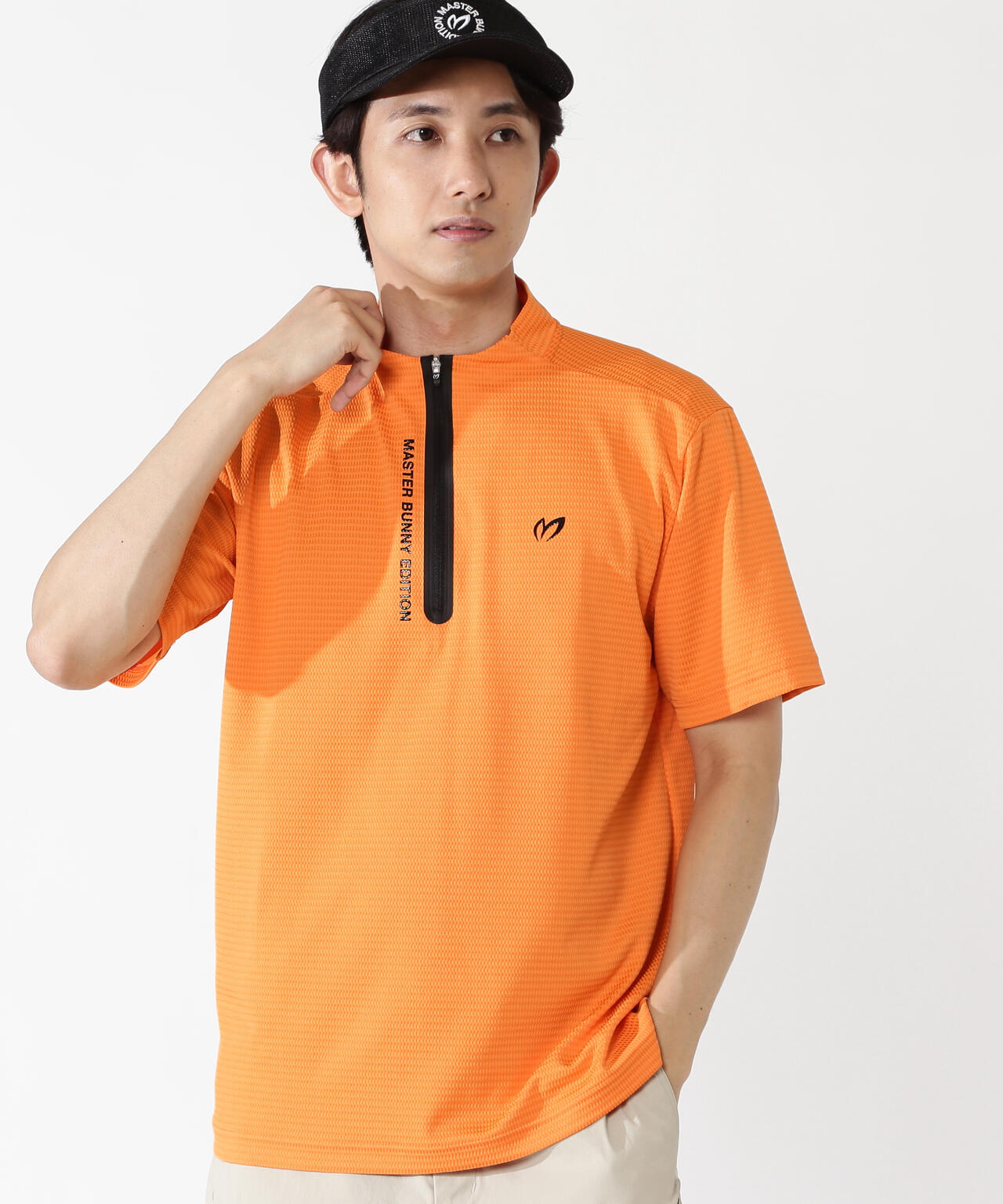H:182cm/C:93/W:77/H:91 着用サイズ：5