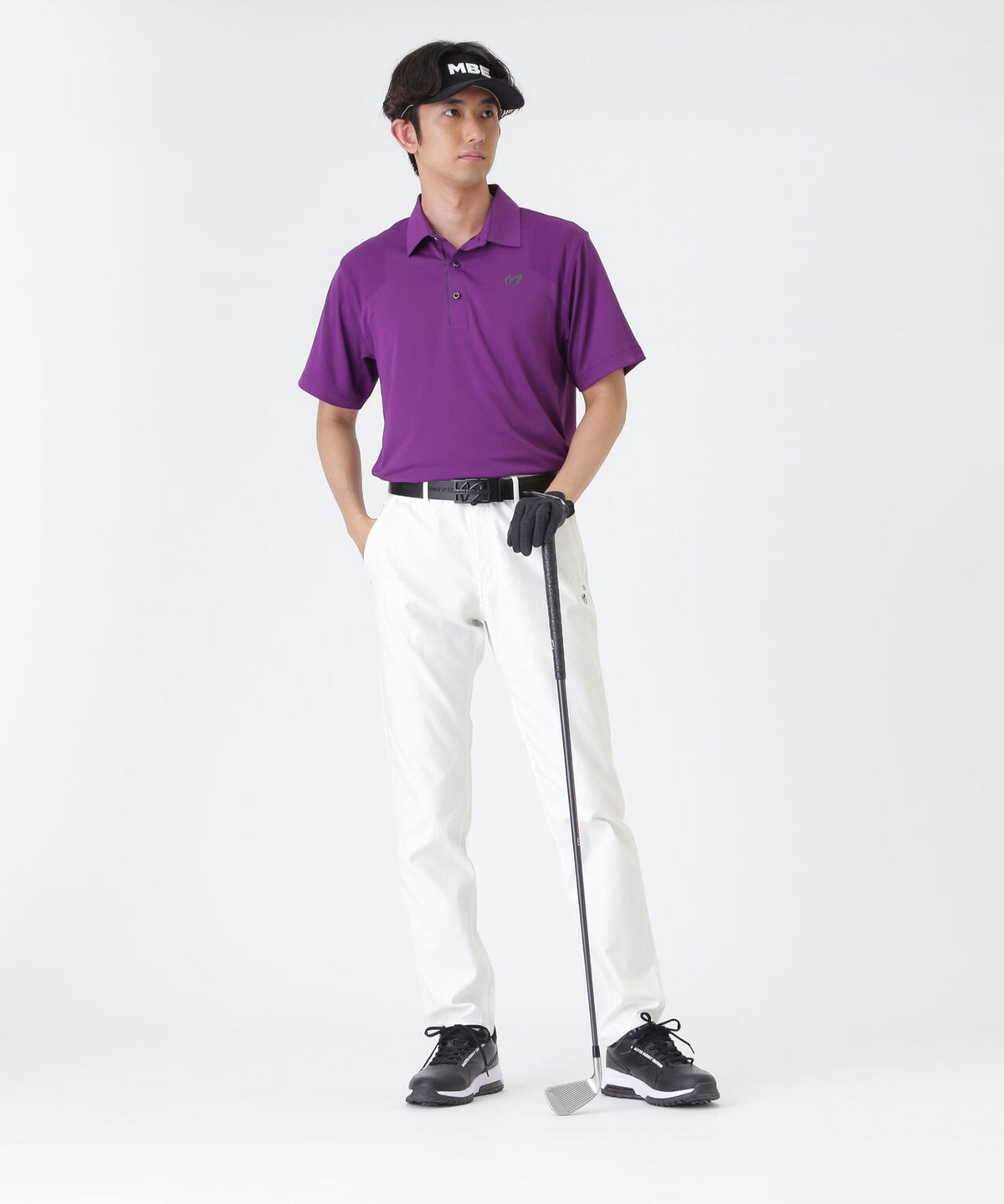 H:182cm/C:93/W:77/H:91 着用サイズ：5
