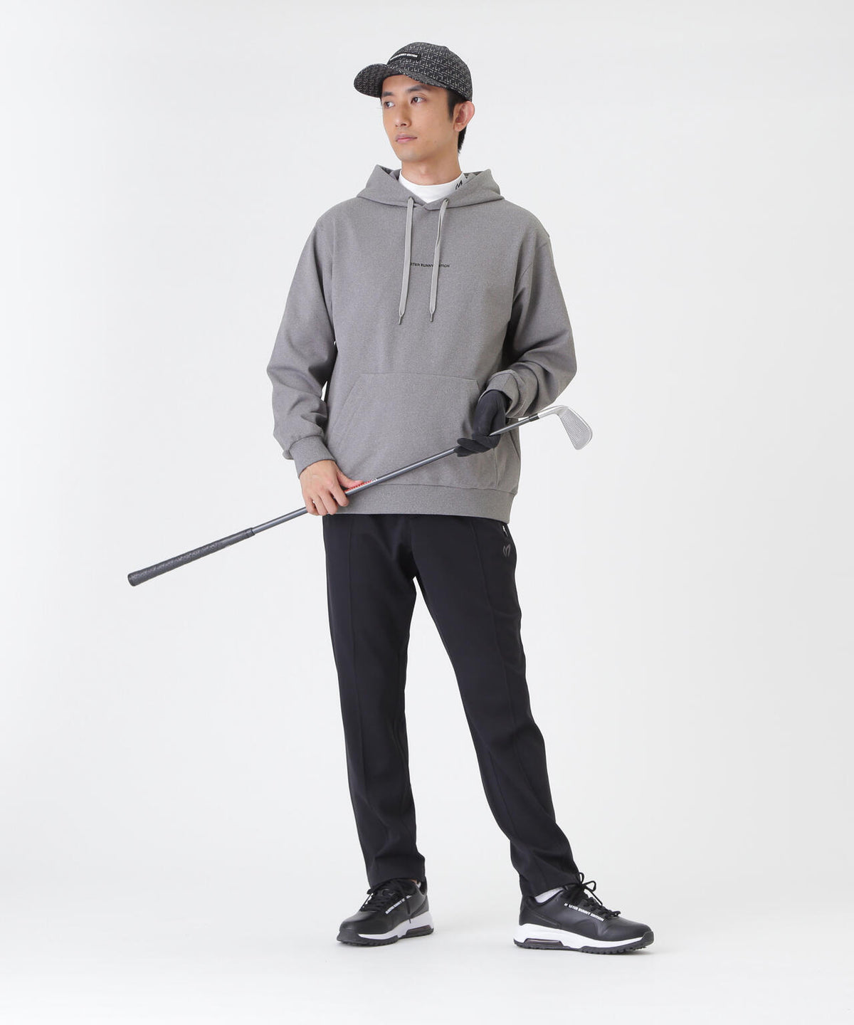 H:182cm/C:93/W:77/H:91 着用サイズ：5