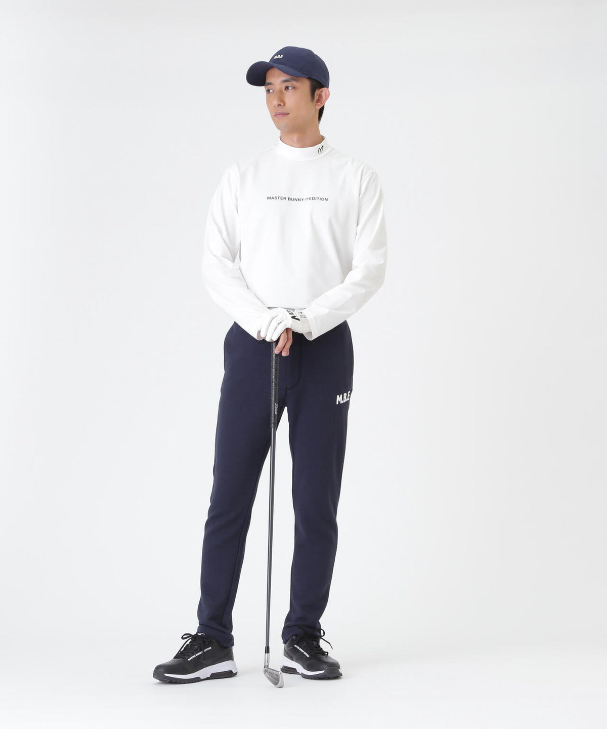 H:182cm/C:93/W:77/H:91 着用サイズ：5