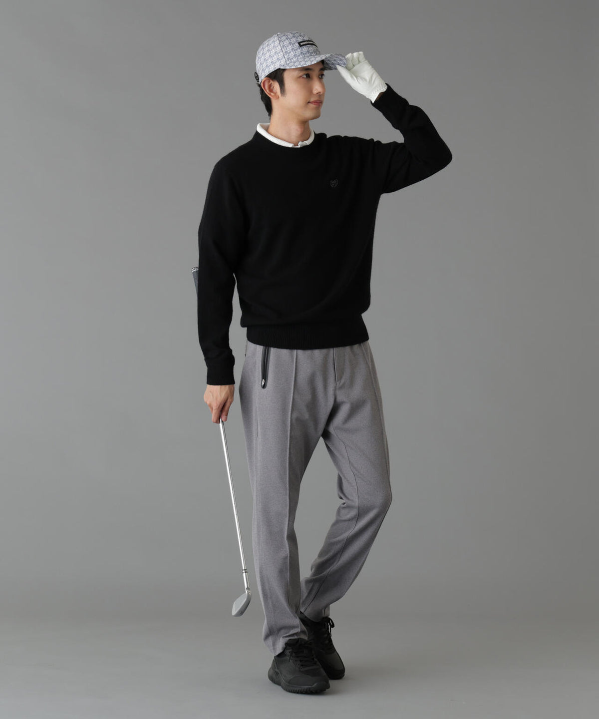 H:182cm/C:93/W:77/H:91 着用サイズ：5