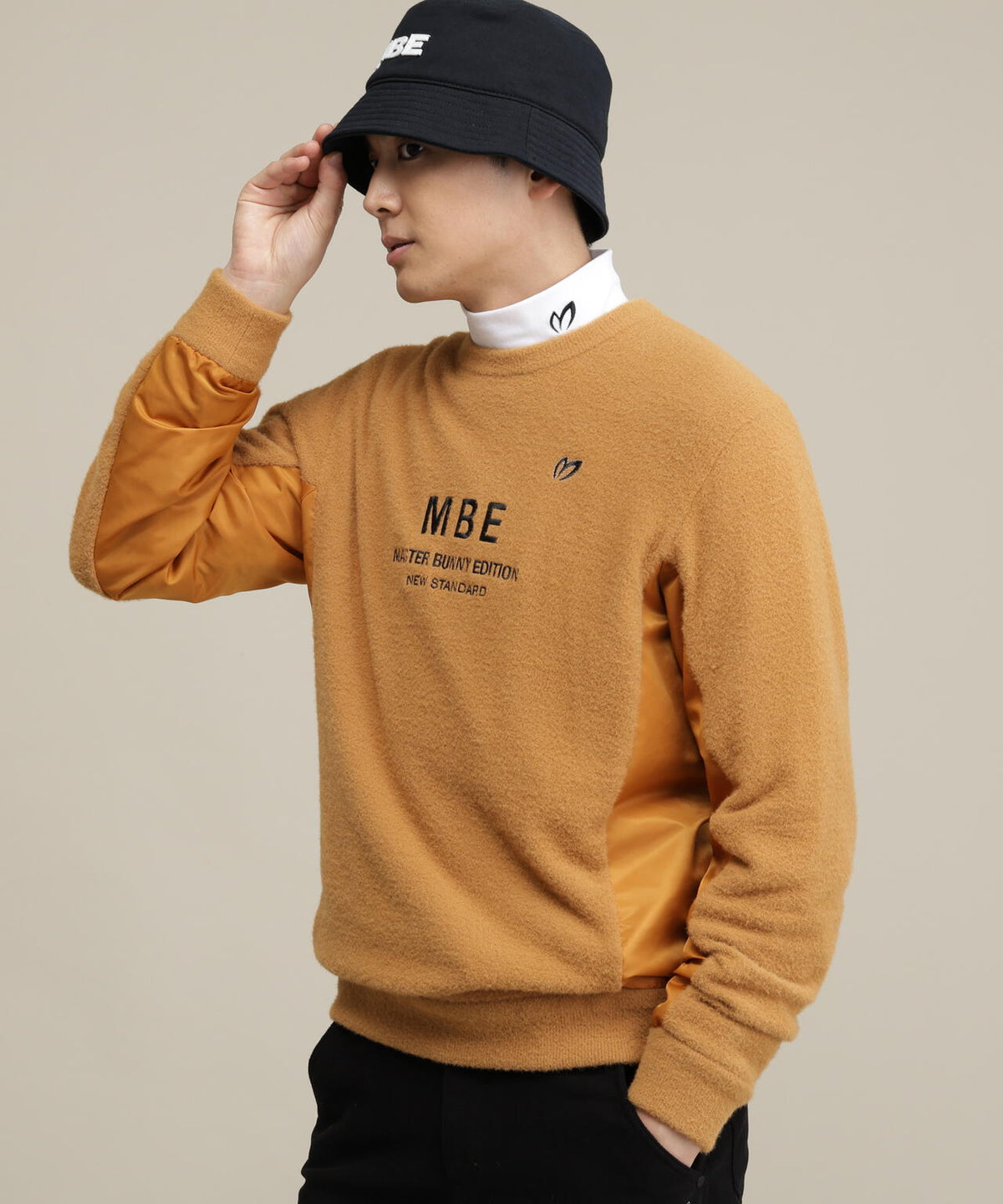 ナイロンフェザーニットクルーネックプルオーバー (MENS)