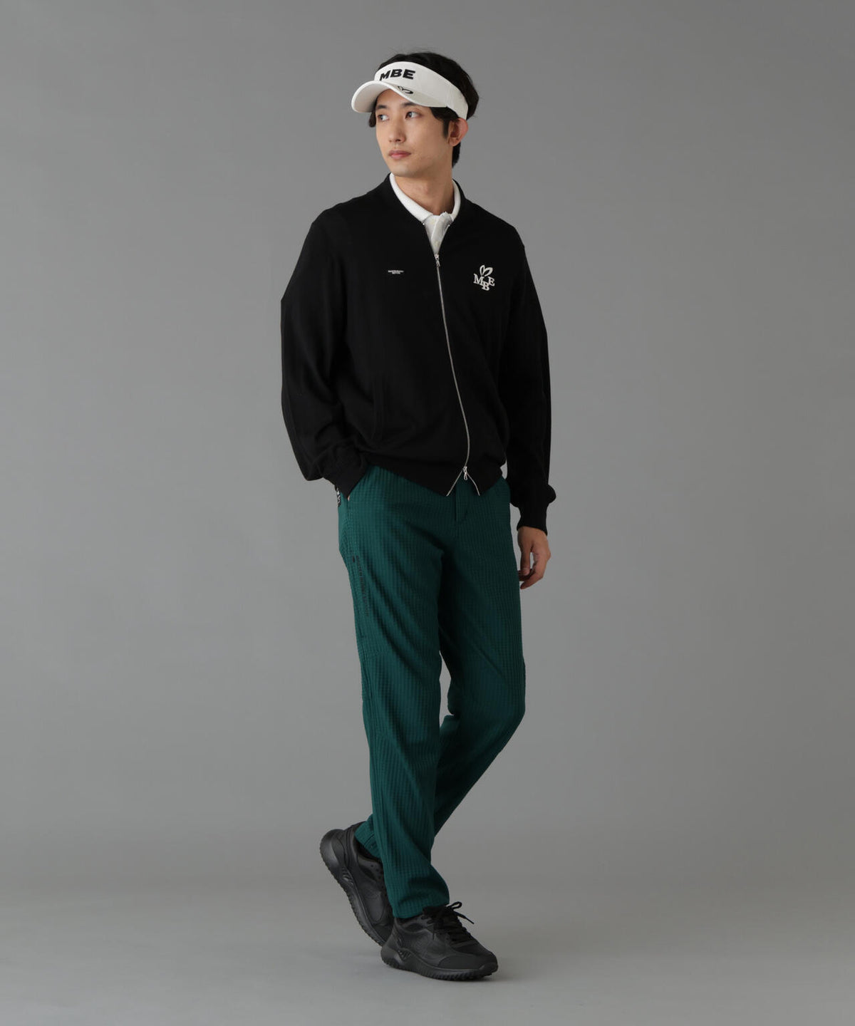 H:182cm/C:93/W:77/H:91 着用サイズ：5