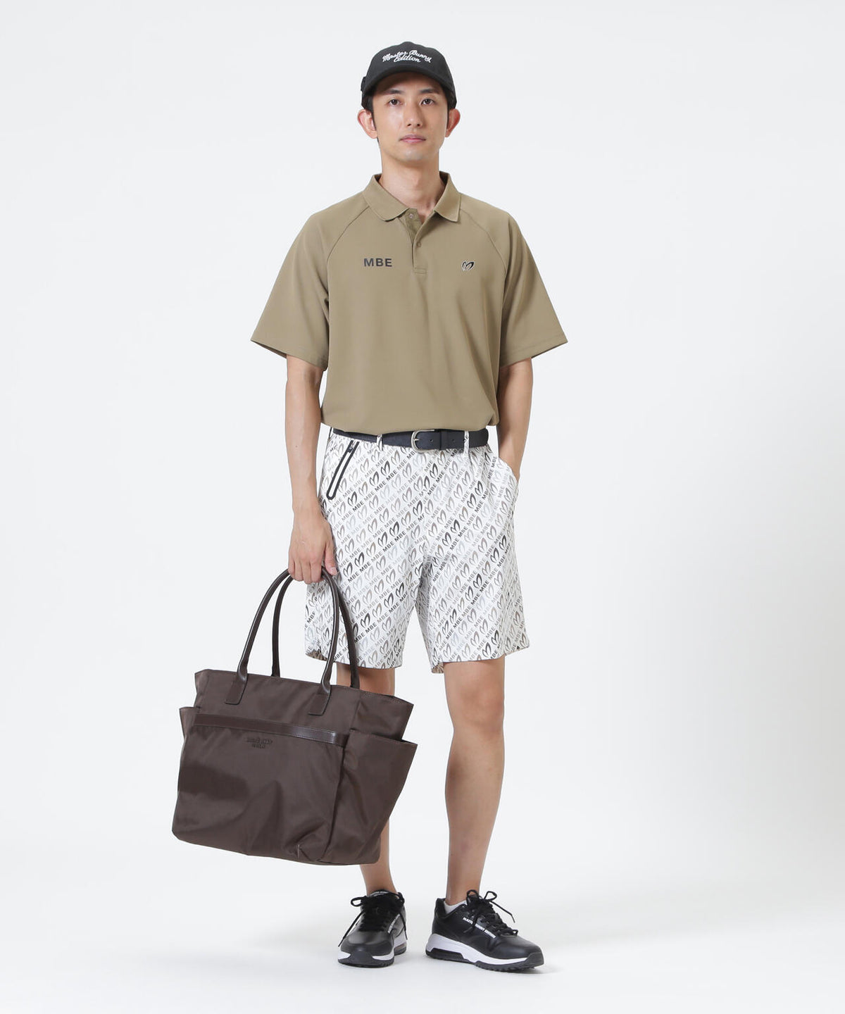 H:182cm/C:93/W:77/H:91