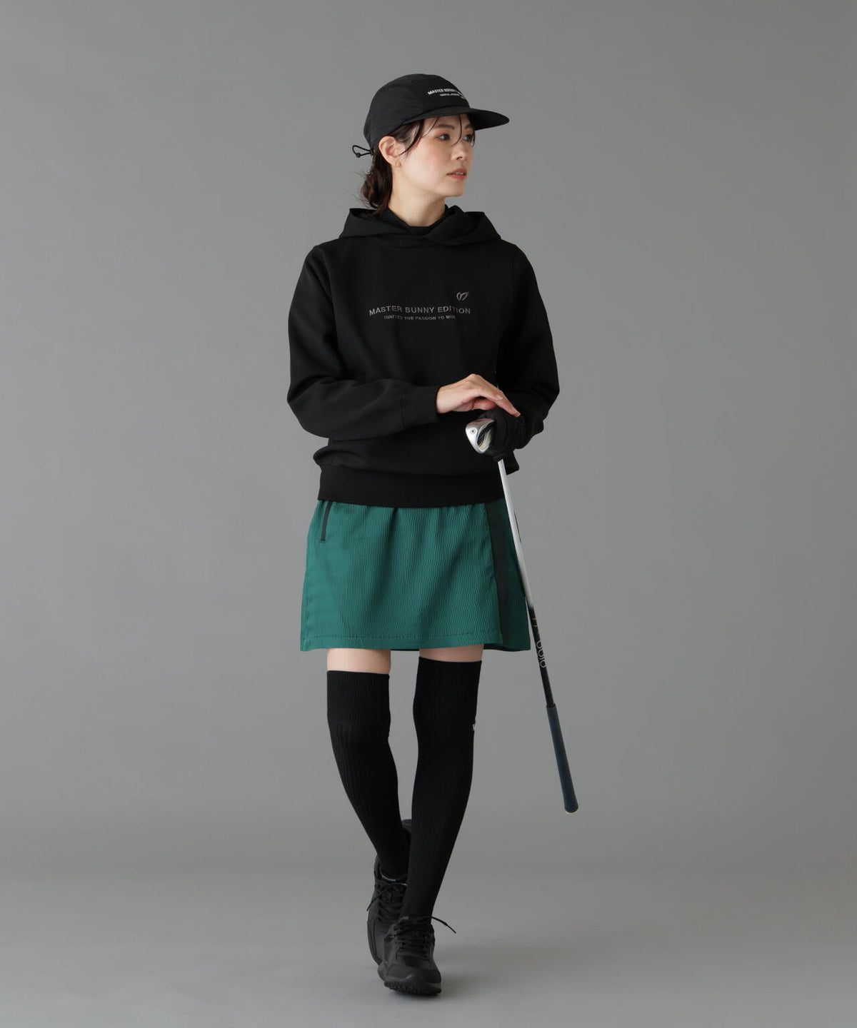 Height : 160 Bust : 80 Waist : 58 Hips : 83 着用サイズ：1