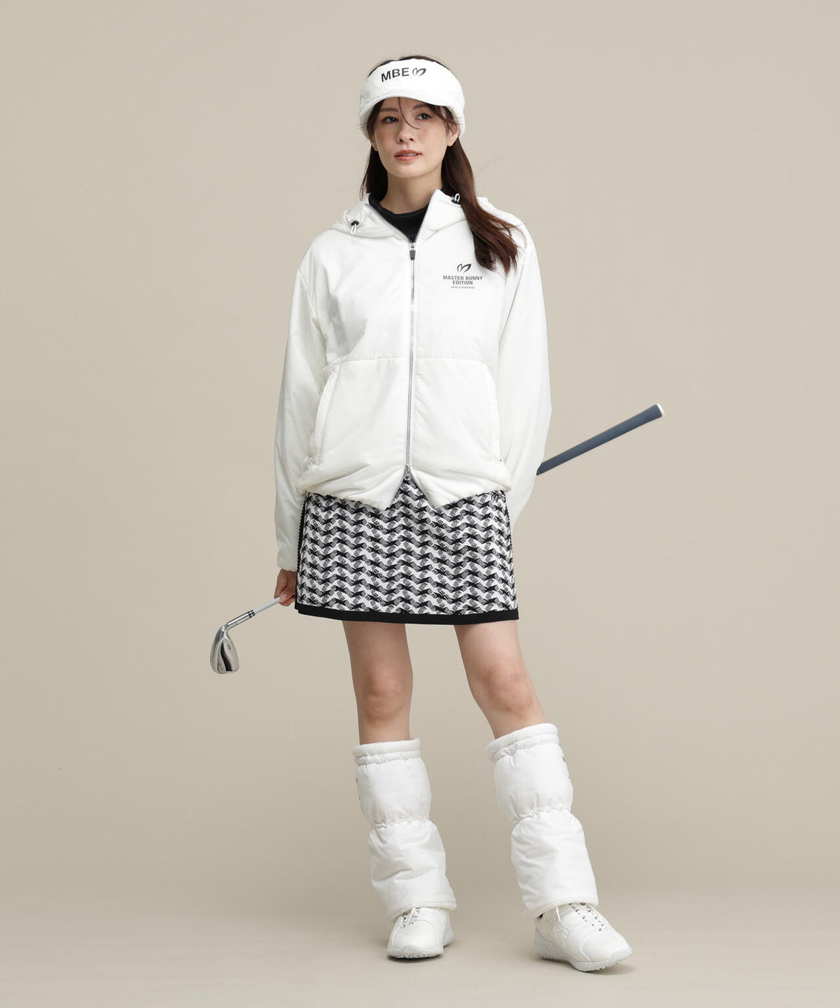Height : 160 Bust : 80 Waist : 58 Hips : 83 着用サイズ：1