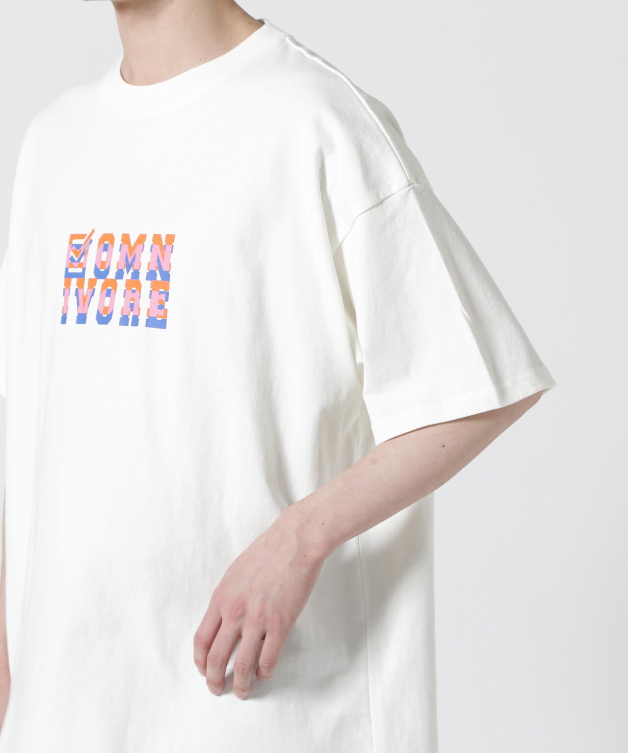 B omnivore/ビーオムニボー NUMBER S/S TEE