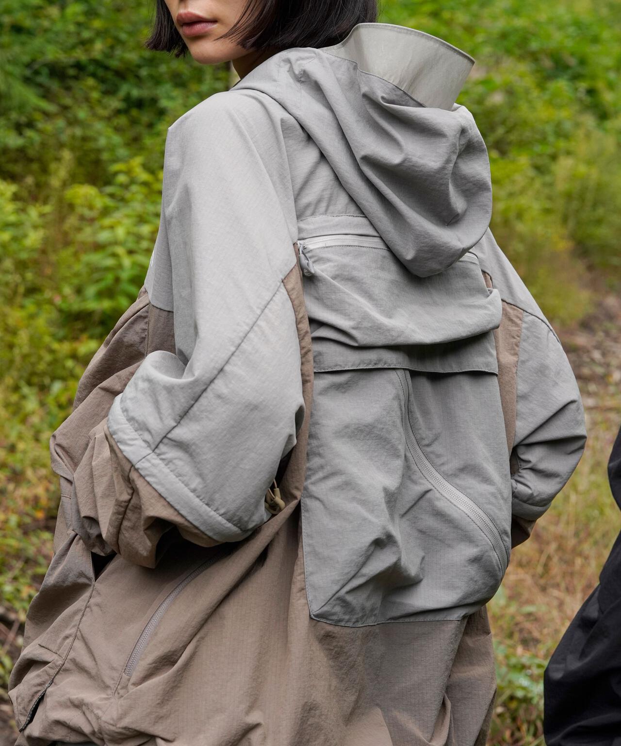 CMF OUTDOOR GARMENT　別注GUIDE SHELL
