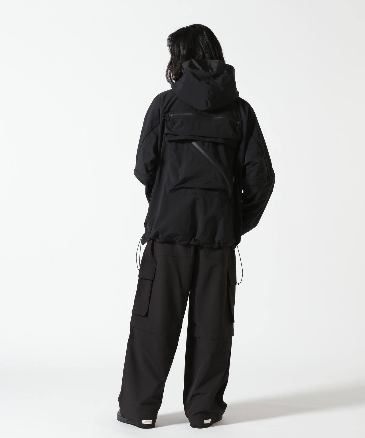 B omnivore/ビーオムニボー  STRETCH POLYESTER CARGO PANTS