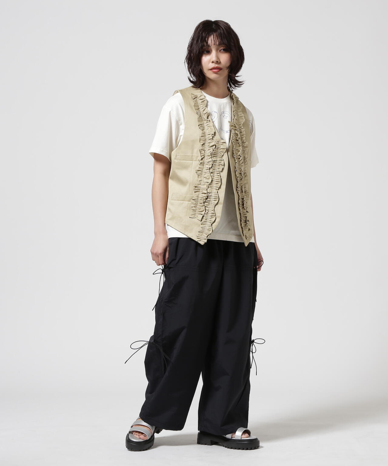 RHODOLIRION/ロドリリオン　Frill Vest - Chino Cloth