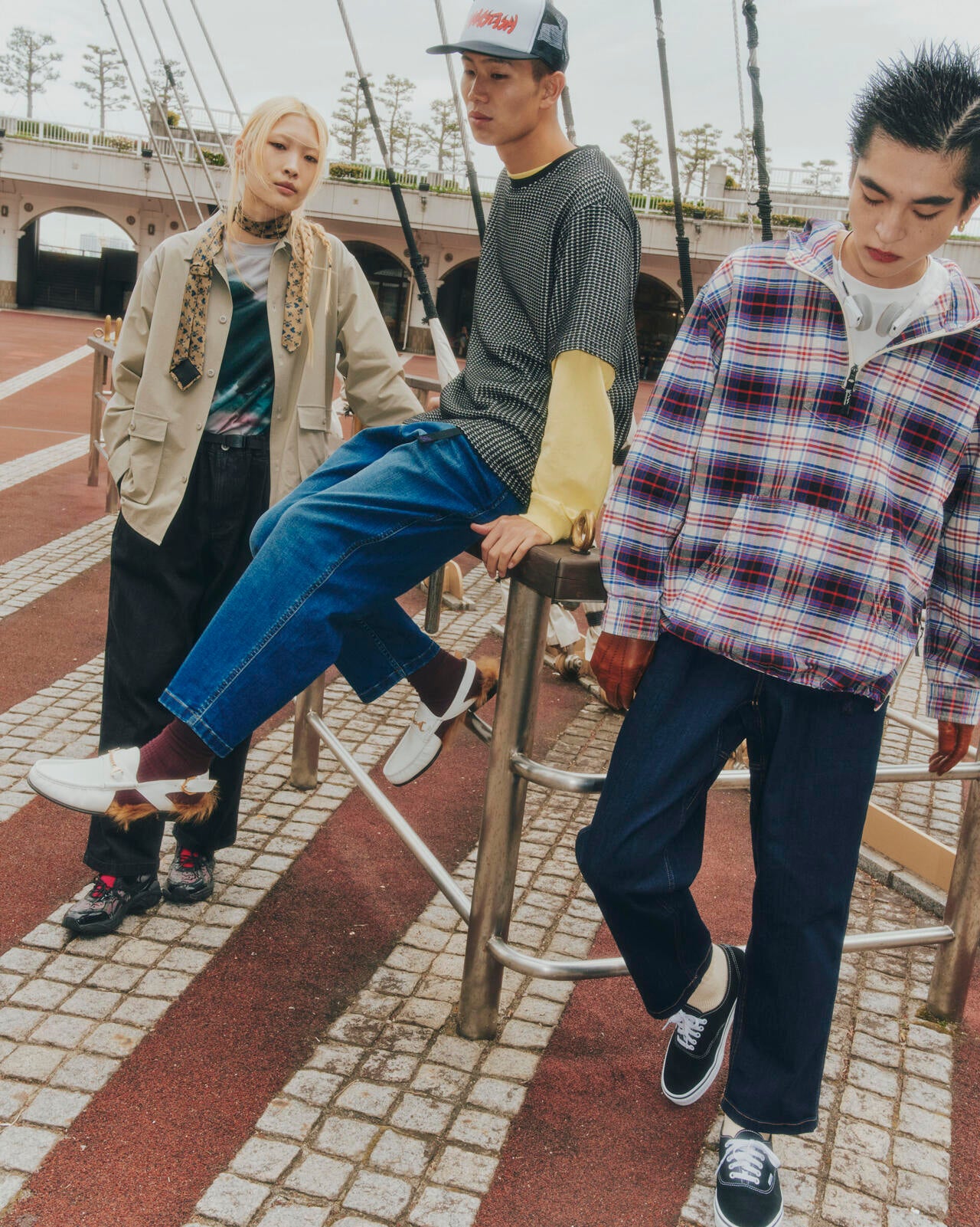 GRAMICCI×BEAVER/グラミチ×ビーバー　別注TUCK TAPERD DENIM PANT