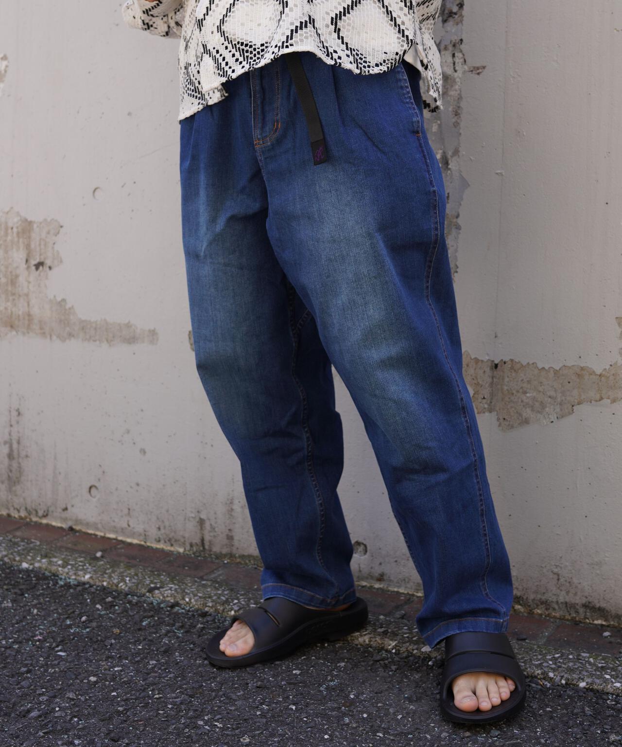 GRAMICCI×BEAVER/グラミチ×ビーバー　別注TUCK TAPERD DENIM PANT