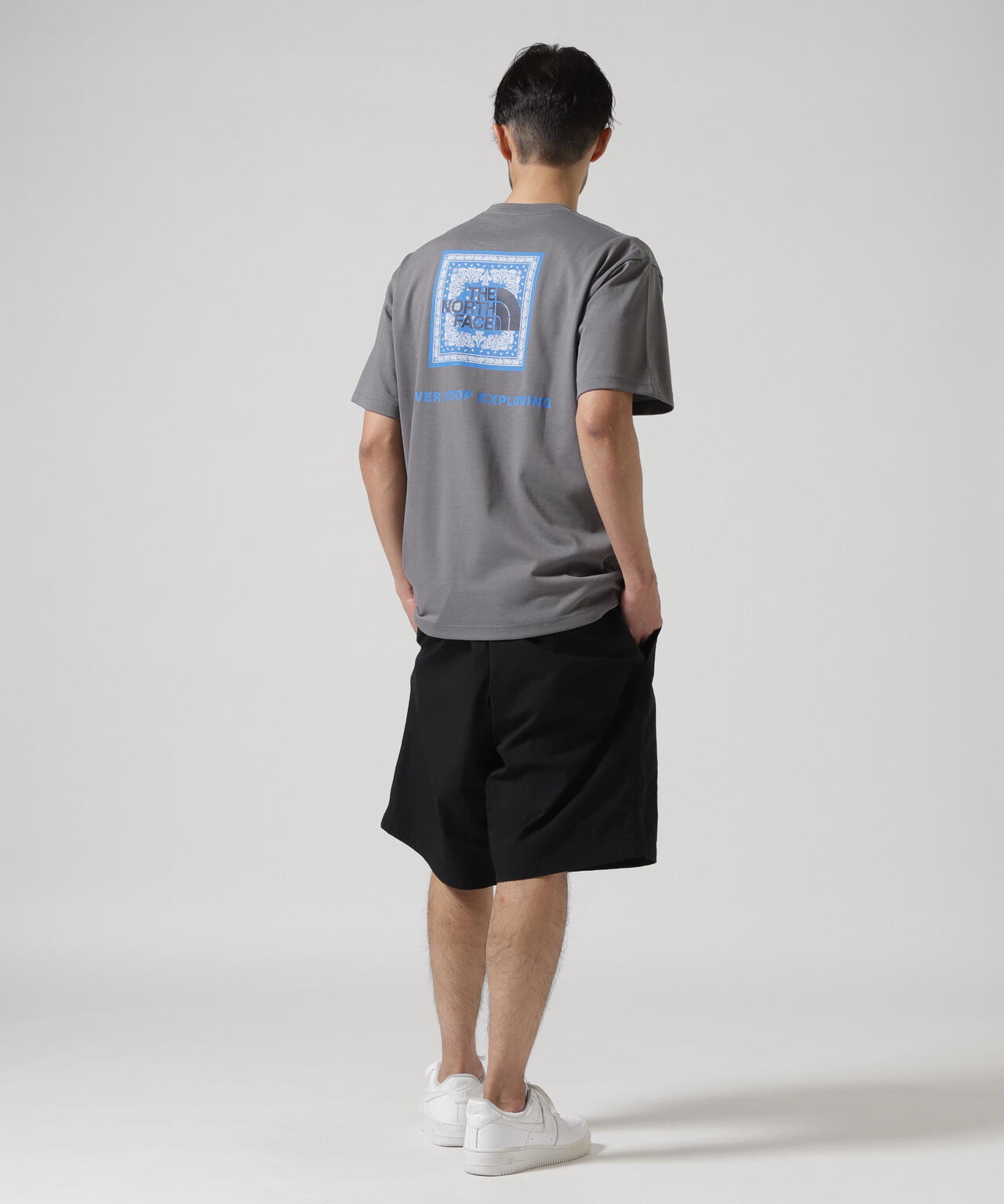 THE NORTH FACE   S/S Bandana Square Logo Tee