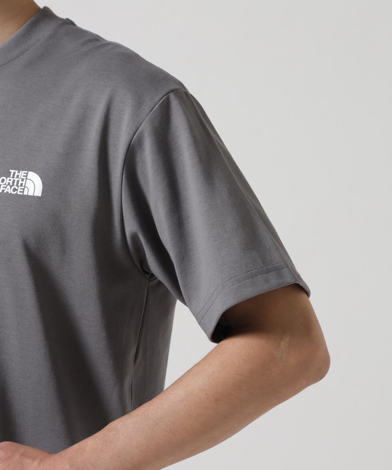 THE NORTH FACE   S/S Bandana Square Logo Tee