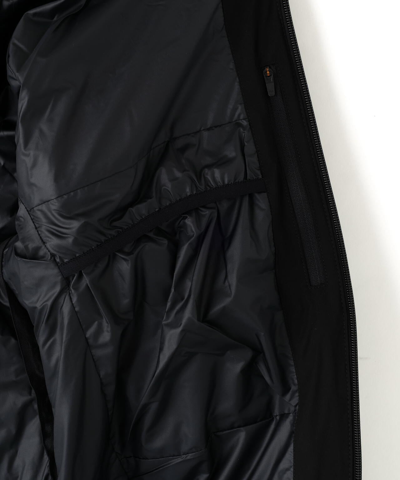 DESCENTE ALLTERRAIN/デサント オルテライン　MOUNTAINEER  水沢ダウン マウンテニア