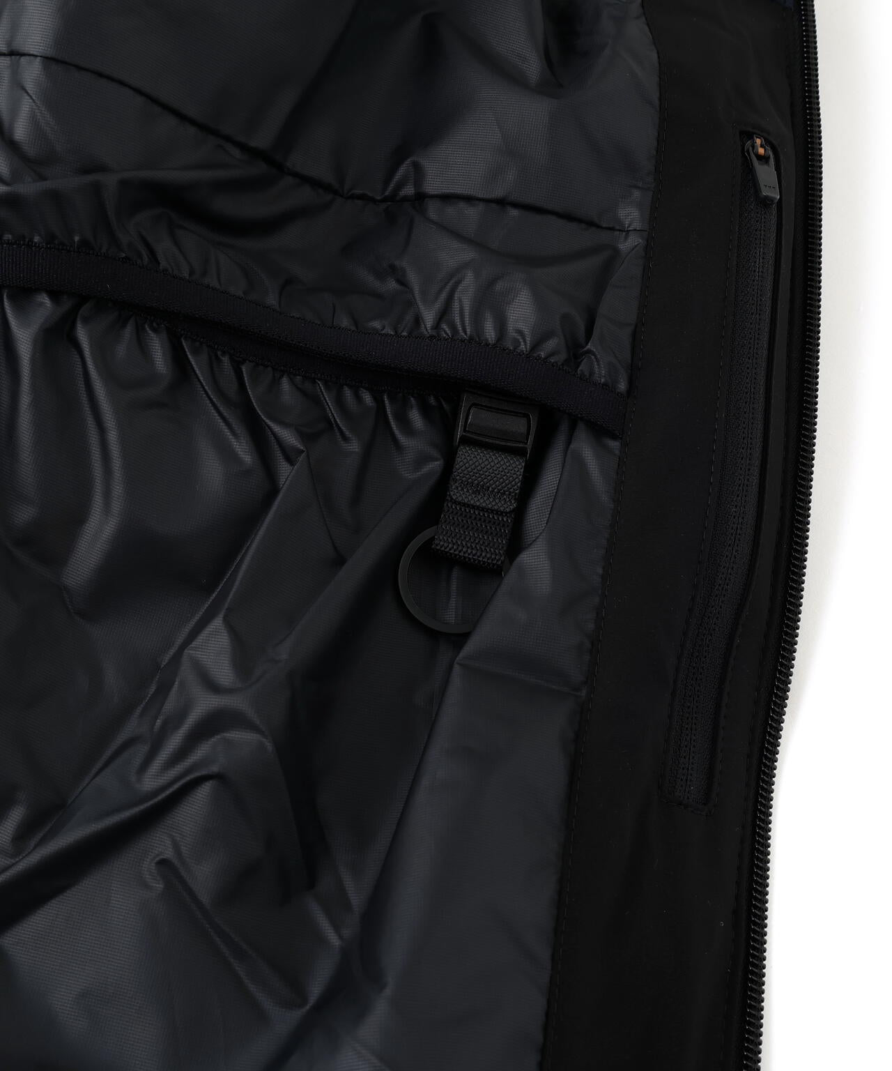 DESCENTE ALLTERRAIN/デサント オルテライン　MOUNTAINEER  水沢ダウン マウンテニア