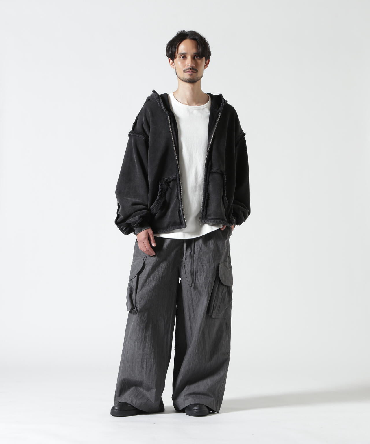 B omnivore/ビーオムニボー　NC CARGO PANTS
