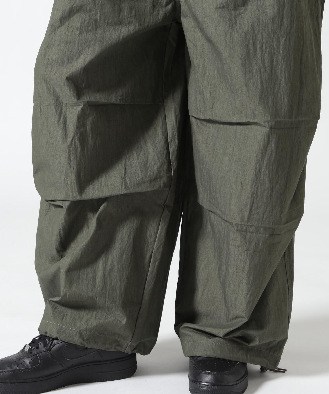 Height 178  Chest 92  Waist 76  hips 95  Shoes 27.0 着用サイズ：M