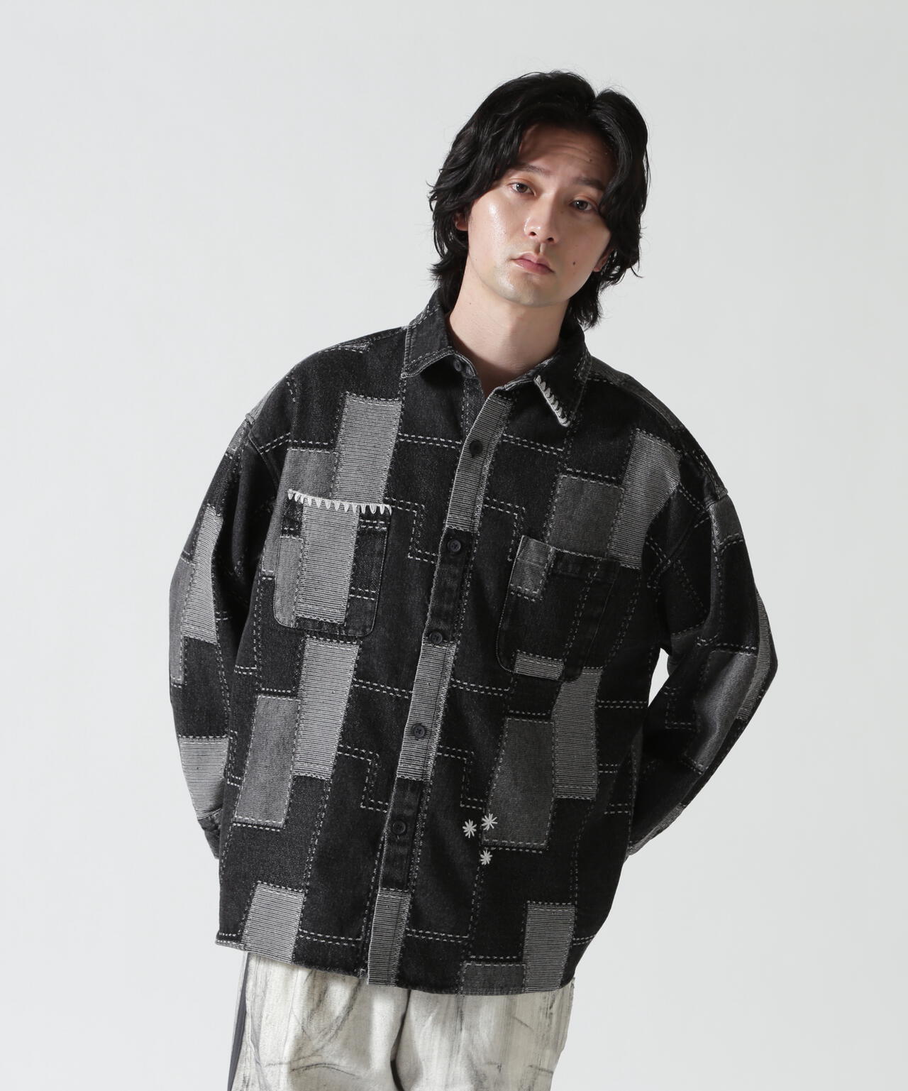 B omnivore/ビーオムニボー　PATCHWORK DENIM SHIRT
