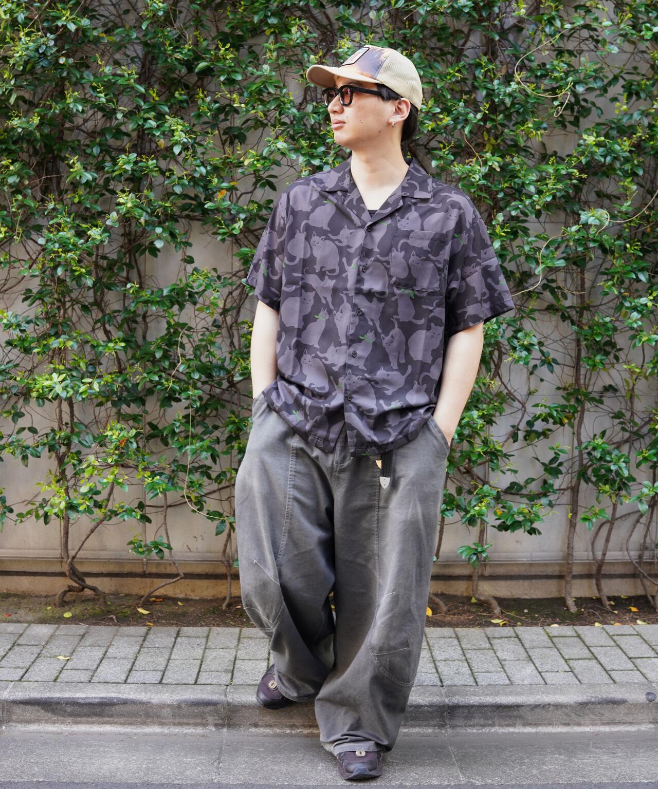 B omnivore/ビーオムニボー　CAT S/S SHIRT