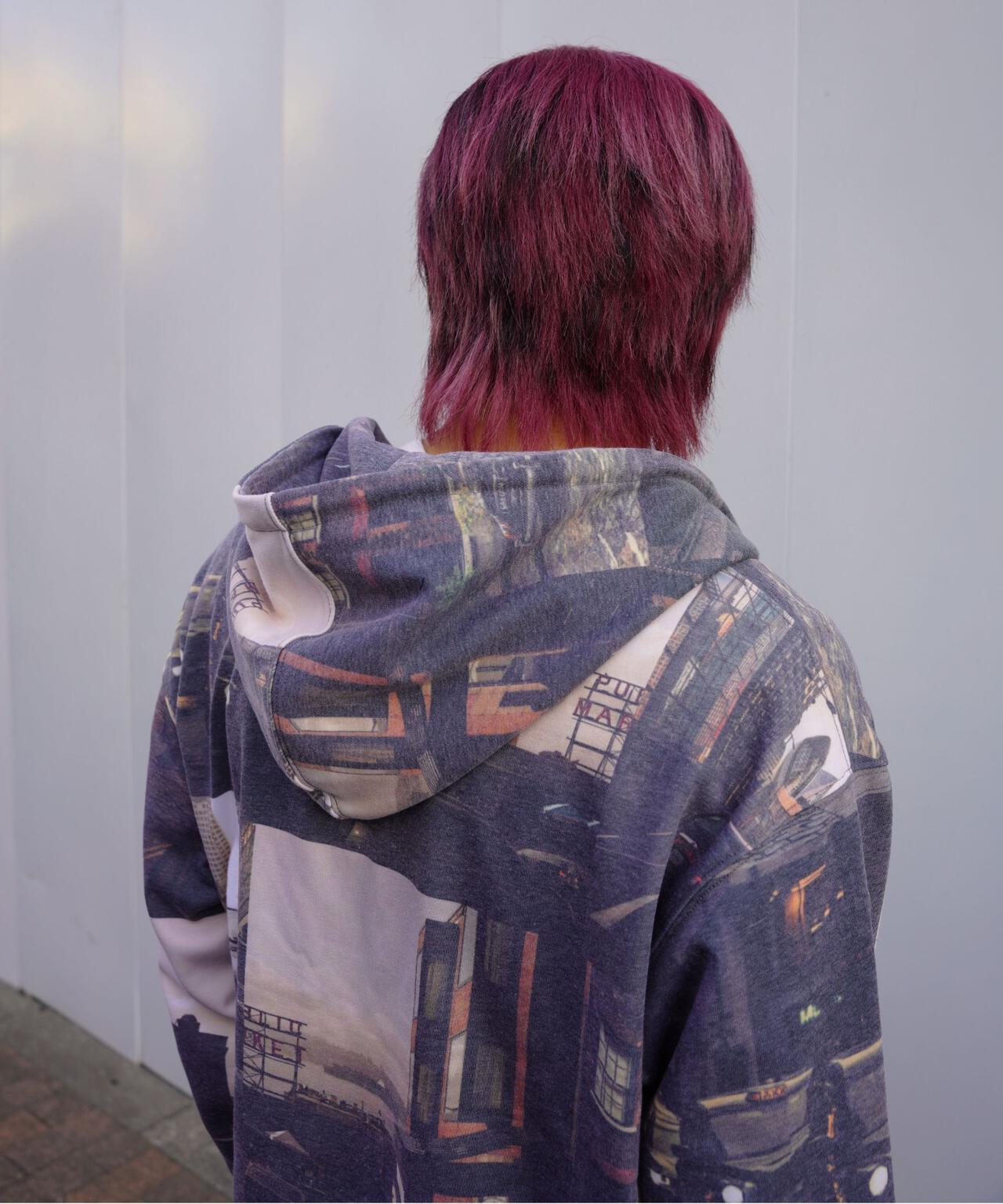 B omnivore/ビーオムニボー　GRAPHIC HOODIE