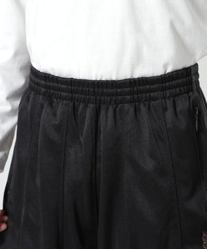 178cm B:92 W:76 H:95 着用サイズ：XS