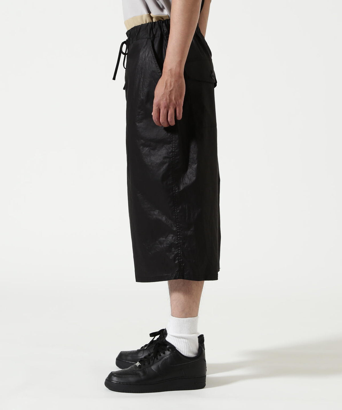 B omnivore/ビーオムニボー　PAPER SHORTS