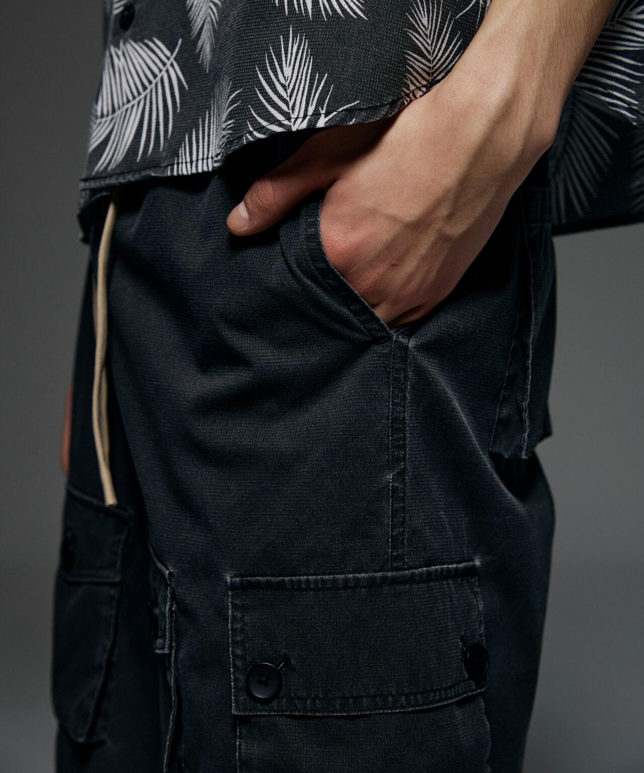 B omnivore/ビーオムニボー　PIGMENT WIND CLOTH W CARGO SHORTS